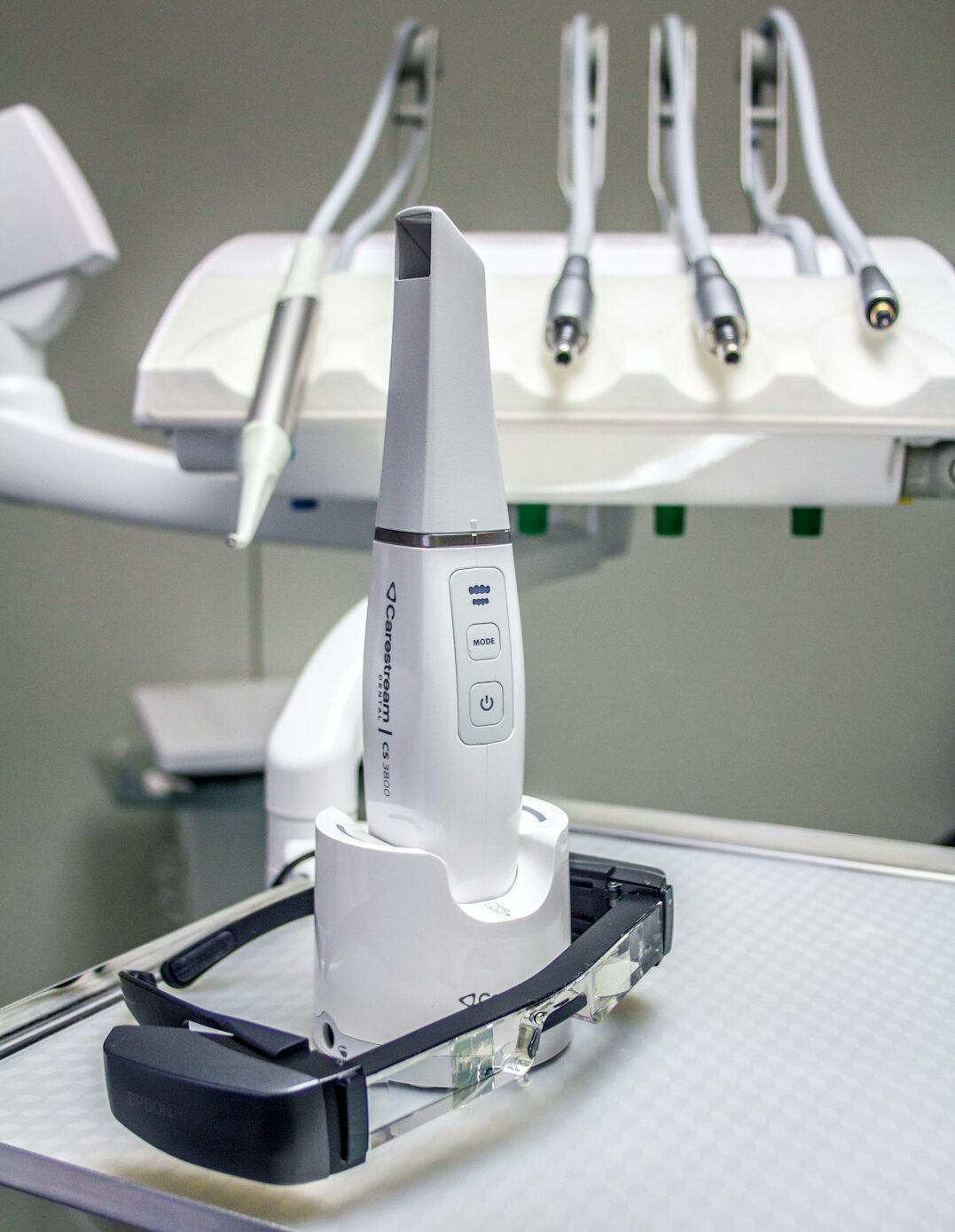 orthodontist tools