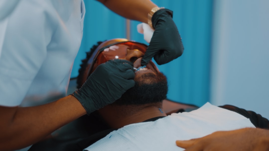 orthodontist brisbane performing treatment